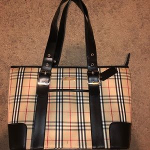 Burberry Handbag Purse